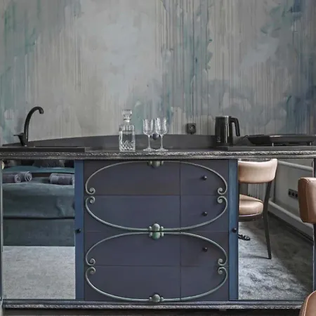 Old Town Hideaway Apartment *