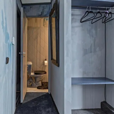 Old Town Hideaway Apartament *