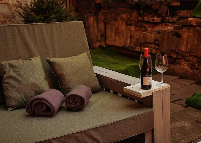 Old Town Hideaway Апартаменти